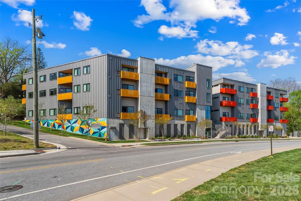 68 Craven Street 312, Asheville, NC 28806