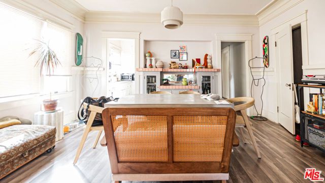 735 Locust Avenue, Long Beach, CA 90813