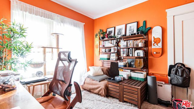 735 Locust Avenue, Long Beach, CA 90813