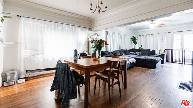 735 Locust Avenue, Long Beach, CA 90813