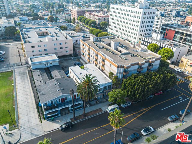 735 Locust Avenue, Long Beach, CA 90813