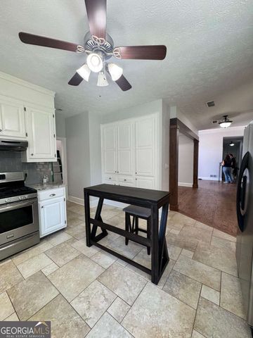 1230 Saint Ives Court, Suwanee, GA 30024