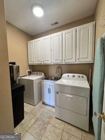 1230 Saint Ives Court, Suwanee, GA 30024