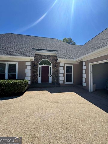 1230 Saint Ives Court, Suwanee, GA 30024