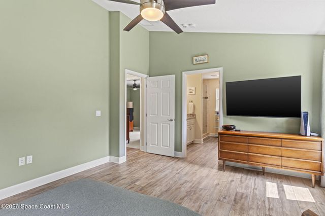 881 Mandarin Drive NE, Palm Bay, FL 32905