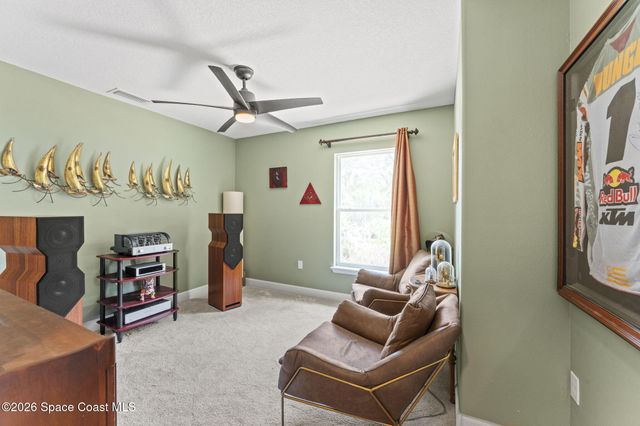 881 Mandarin Drive NE, Palm Bay, FL 32905