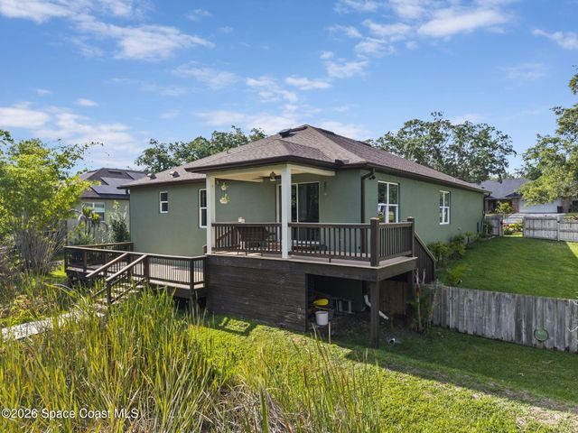 881 Mandarin Drive NE, Palm Bay, FL 32905