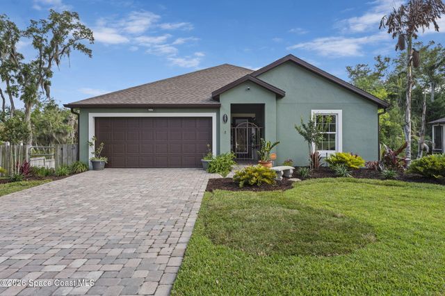 881 Mandarin Drive NE, Palm Bay, FL 32905