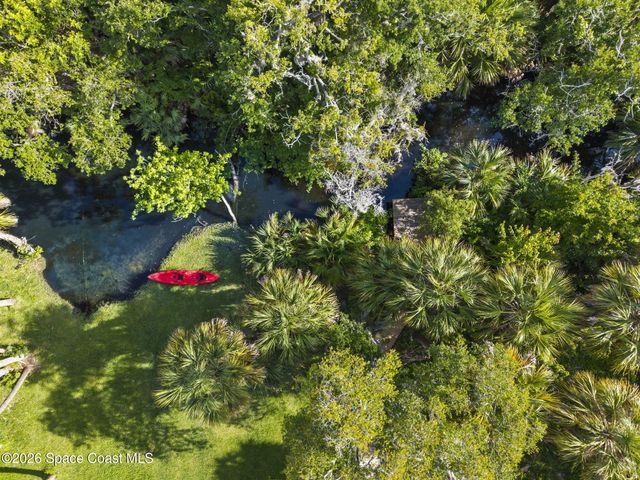 881 Mandarin Drive NE, Palm Bay, FL 32905