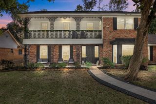 326 Bayou View Drive, El Lago, TX 77586