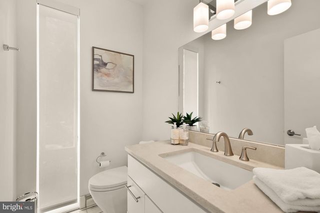 2867 TILDEN ST NW, Washington, DC 20008