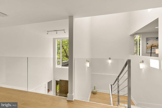 2867 TILDEN ST NW, Washington, DC 20008