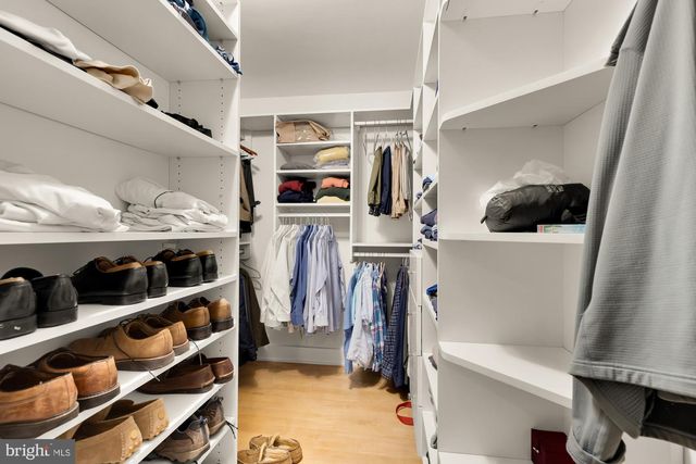 2867 TILDEN ST NW, Washington, DC 20008
