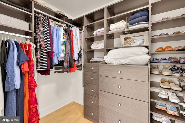 2867 TILDEN ST NW, Washington, DC 20008