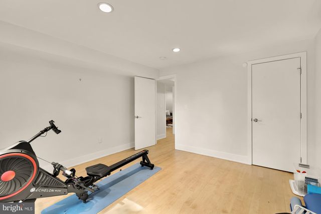 2867 TILDEN ST NW, Washington, DC 20008