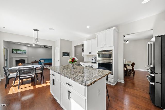 619 Laurel Berry Court, Apex, NC 27523
