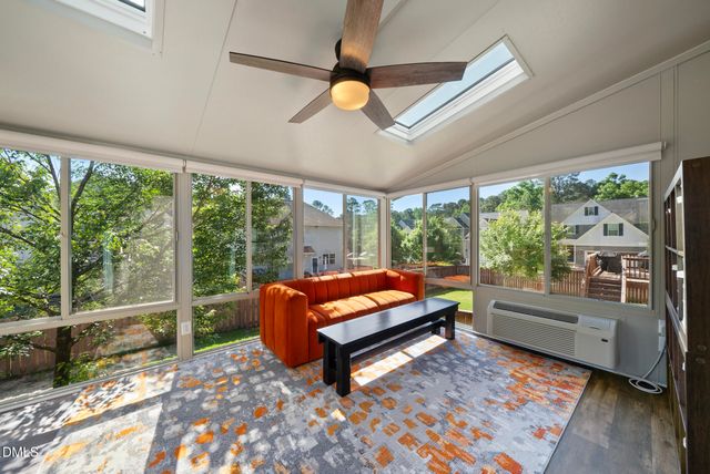 619 Laurel Berry Court, Apex, NC 27523