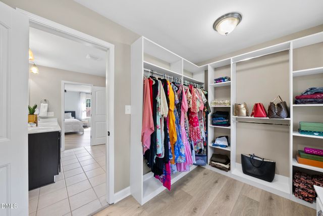 619 Laurel Berry Court, Apex, NC 27523