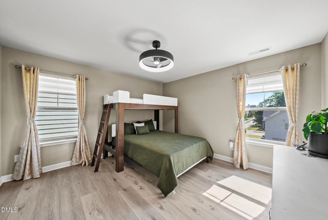 619 Laurel Berry Court, Apex, NC 27523