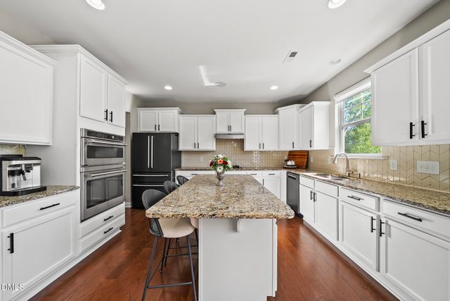 619 Laurel Berry Court, Apex, NC 27523