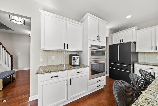 619 Laurel Berry Court, Apex, NC 27523