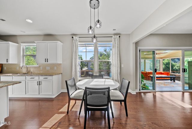 619 Laurel Berry Court, Apex, NC 27523