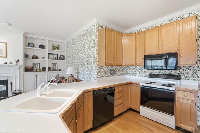 9482 Lake View Drive, Loveland, OH 45140