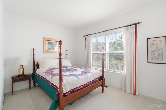 9482 Lake View Drive, Loveland, OH 45140