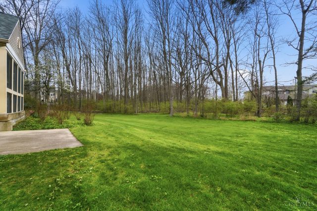 9482 Lake View Drive, Loveland, OH 45140