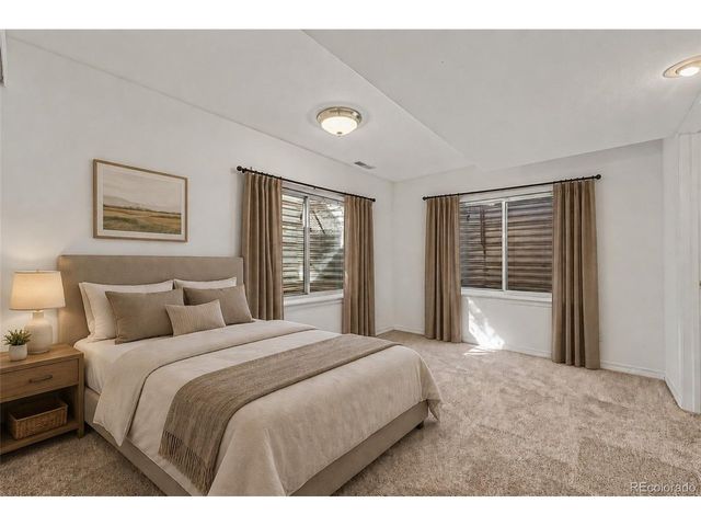 10617 Clarke Farms Dr, Parker, CO 80134
