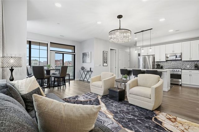 2635 Penn Ave 317, Downtown Pgh, PA 15222