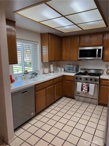 13210 Avenida Santa Tecla 707A, La Mirada, CA 90638