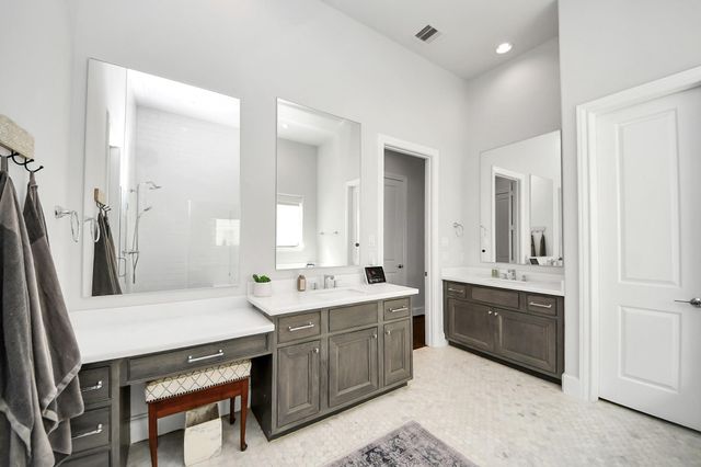 3311 Timbergrove Oaks Street, Houston, TX 77008