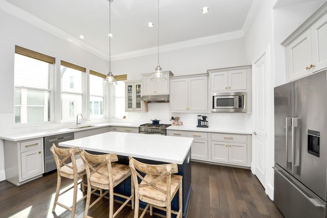 3311 Timbergrove Oaks Street, Houston, TX 77008