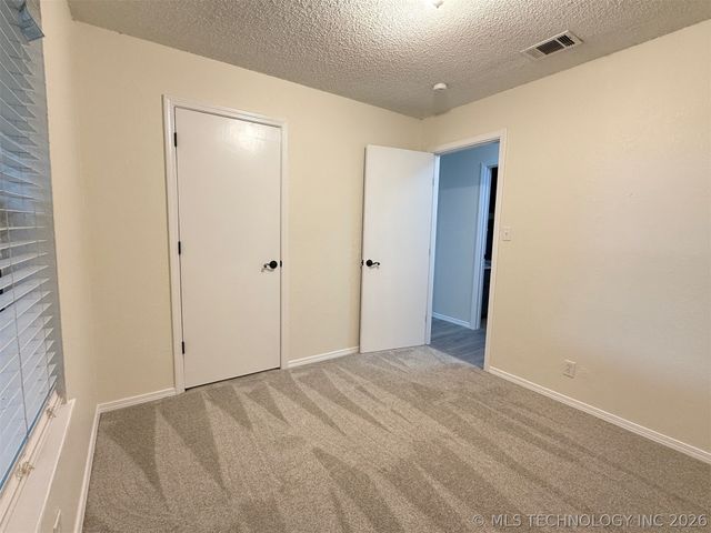 14468 S Poplar Street, Glenpool, OK 74033