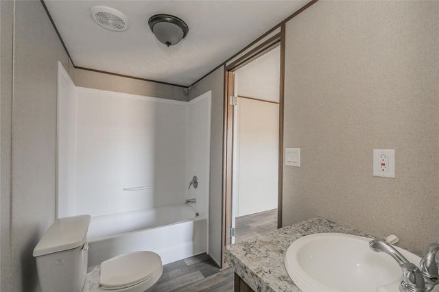 434 Valley Ridge Drive, Bridgeport, TX 76426