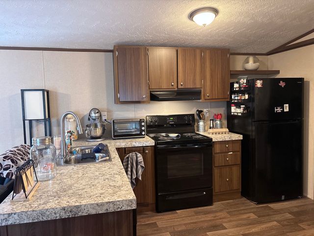 434 Valley Ridge Drive, Bridgeport, TX 76426