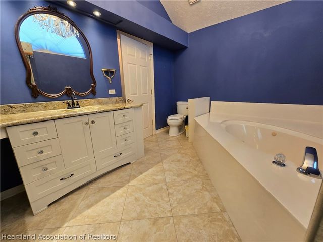 2922 Wynstone Drive, Sebring, FL 33875