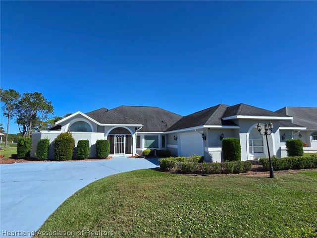 2922 Wynstone Drive, Sebring, FL 33875