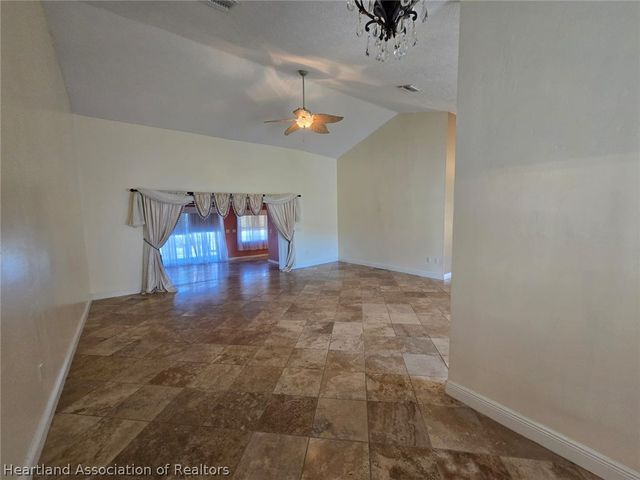 2922 Wynstone Drive, Sebring, FL 33875