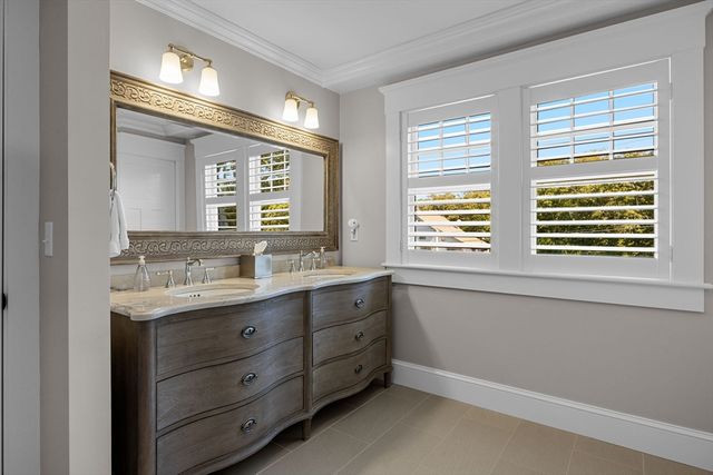 246 Stage Island, Chatham, MA 02633