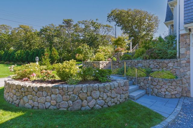 246 Stage Island, Chatham, MA 02633