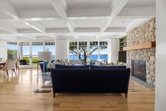 246 Stage Island, Chatham, MA 02633