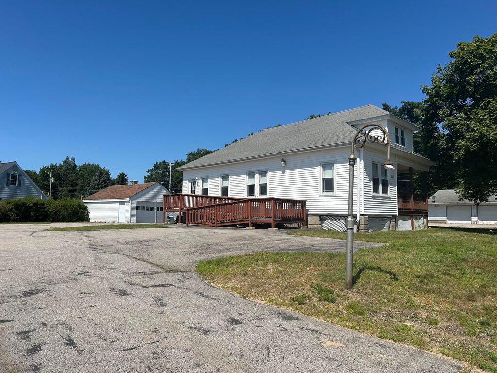 1087 Main Street, Sanford, ME 04073 — photo 2