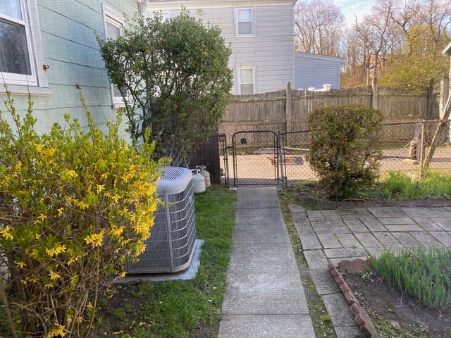22 Ruggles Street, Quincy, MA 02169