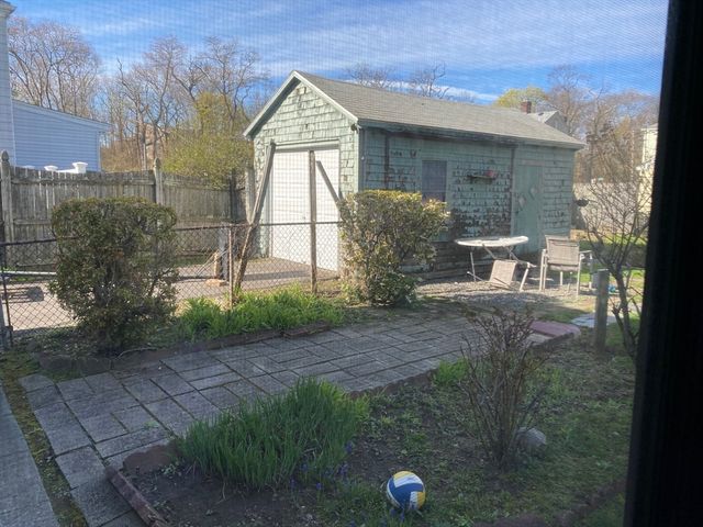 22 Ruggles Street, Quincy, MA 02169