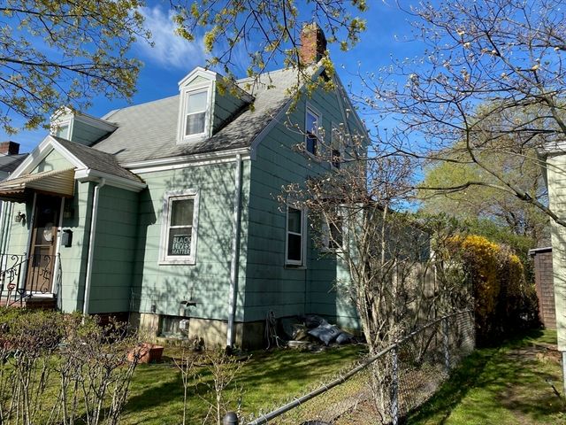 22 Ruggles Street, Quincy, MA 02169