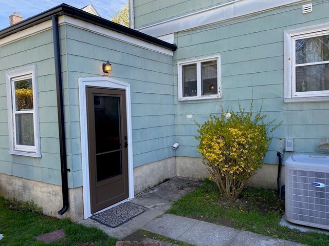 22 Ruggles Street, Quincy, MA 02169