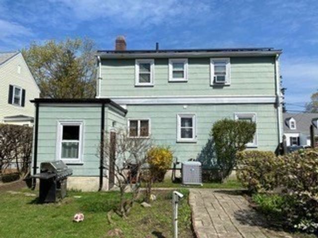 22 Ruggles Street, Quincy, MA 02169
