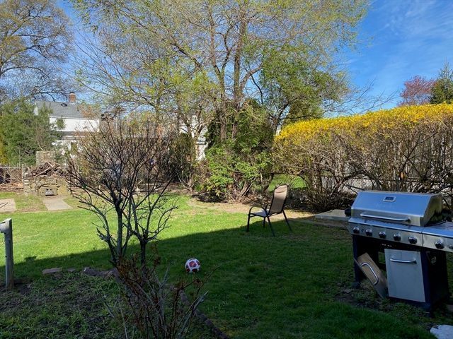22 Ruggles Street, Quincy, MA 02169